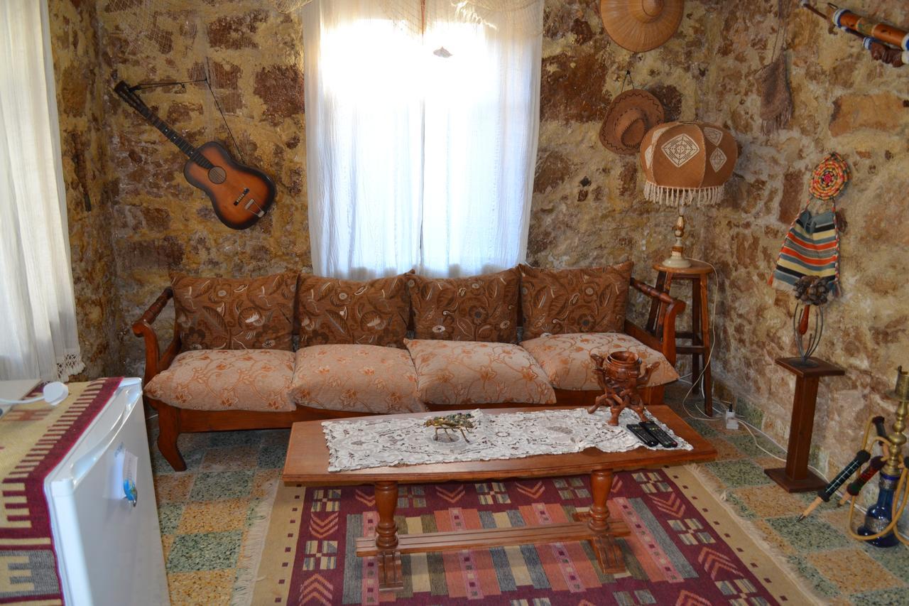 Mystery Garden Guest House ファマグスタ エクステリア 写真